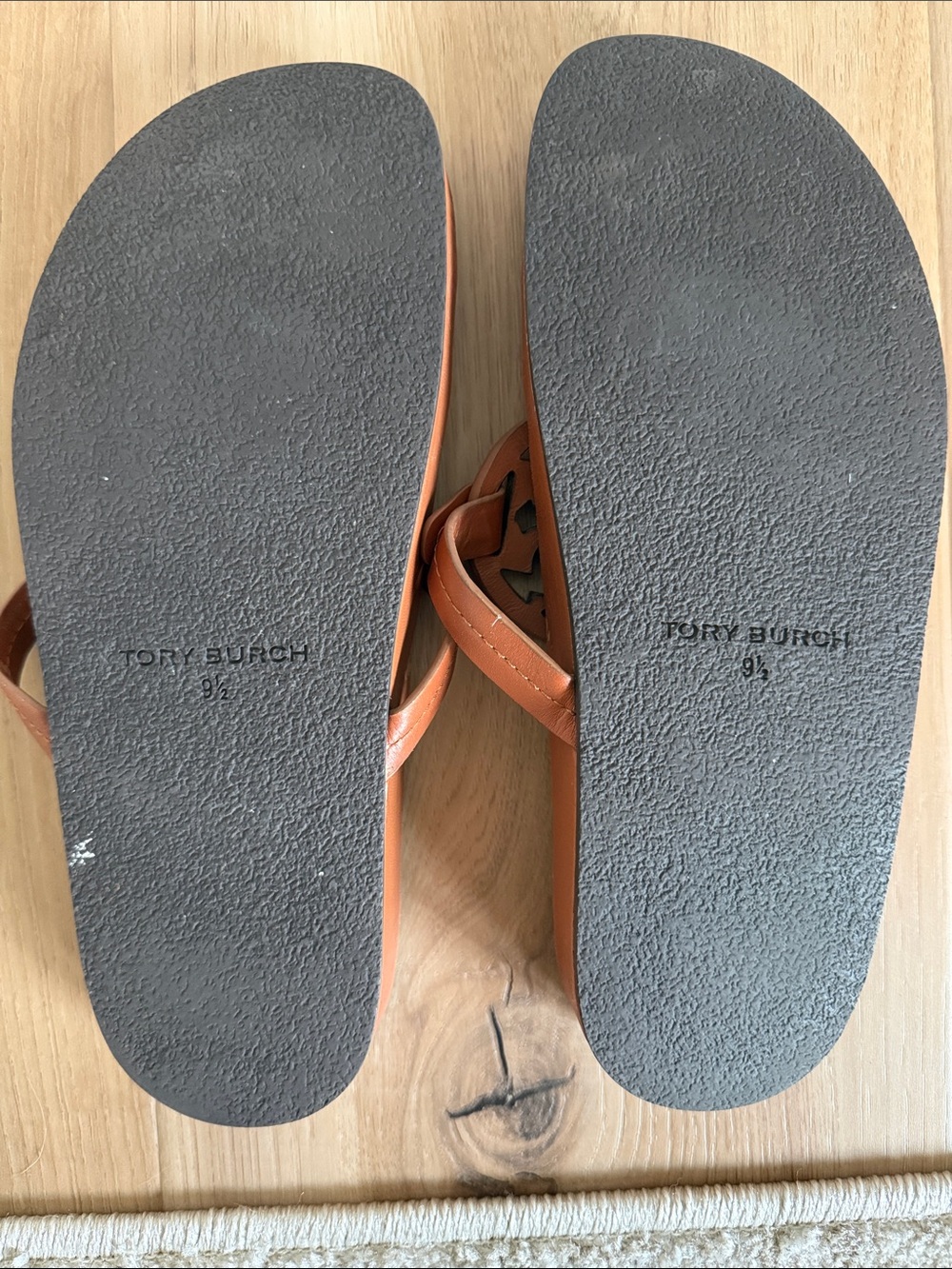 Tory Burch Cognac Leather Logo Thong Sandals - Picture 3 of 4